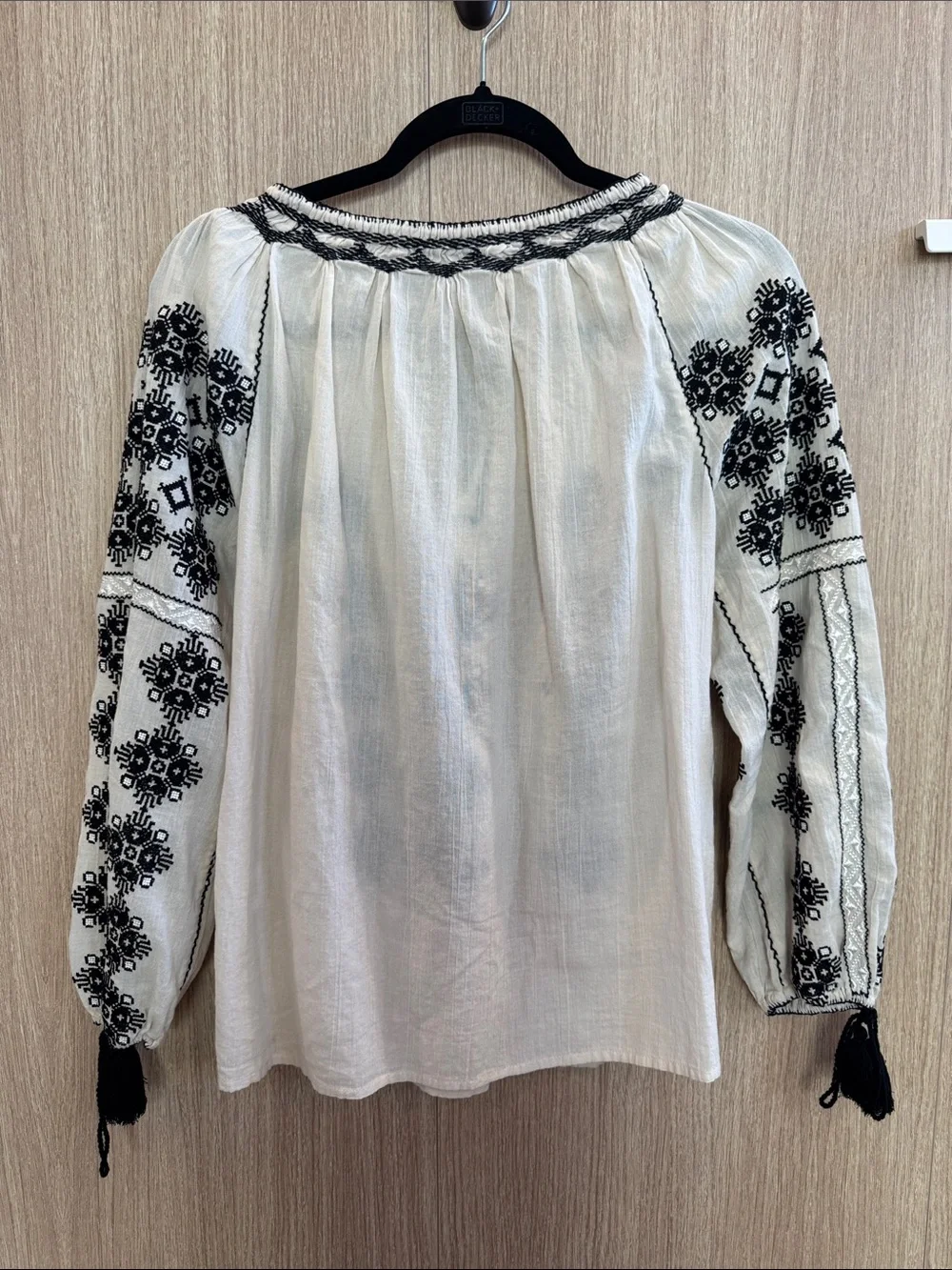 Anthropologie lightweight white